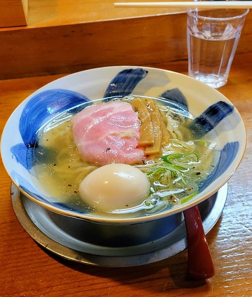 「たまご 塩らぁ麺  1000円」@さんくるげの写真