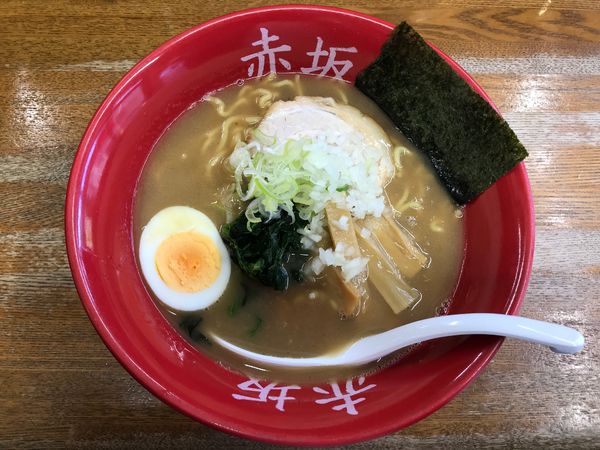 「赤坂小町（醤油） 800円」@らーめん 赤坂屋の写真