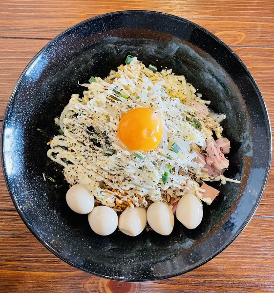 「JUNK MAZESOBA+うずら 1050円」@HAYATEの写真