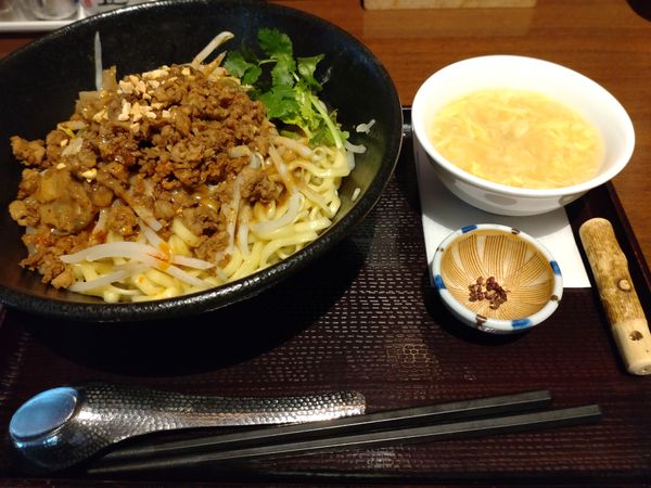 「汁なし担々麺　１０５０円」@五香路 大手町店の写真
