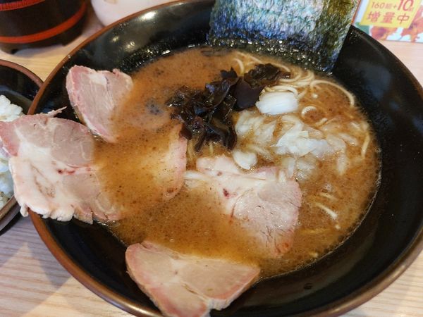 「豚骨醤油チャーシュー麺」@柴田商店の写真