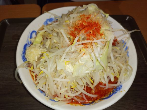 「辛ラーメン 野菜マシ」@ジャンクガレッジ イオン北戸田店の写真