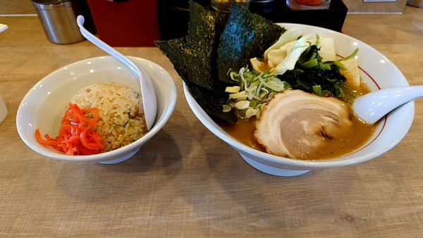 「ラーメン+ミニチャー」@松福 島田店の写真