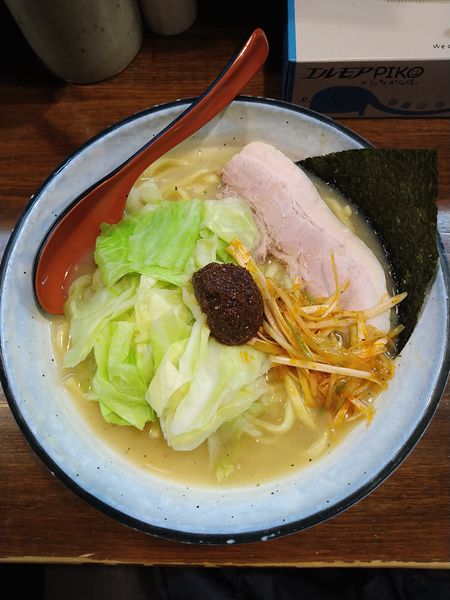 「「熟成練り醤油ラーメン」850円」@『   』（無銘）の写真