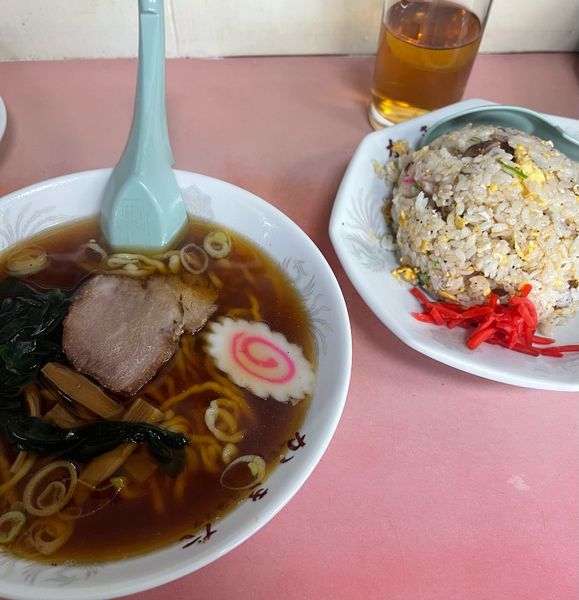 「半チャーハン+ラーメンセット(太麺)」@かきた食堂の写真