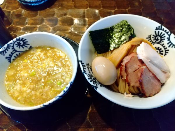 「特級龍介つけ蕎麦　1380円」@特級鶏蕎麦 龍介の写真