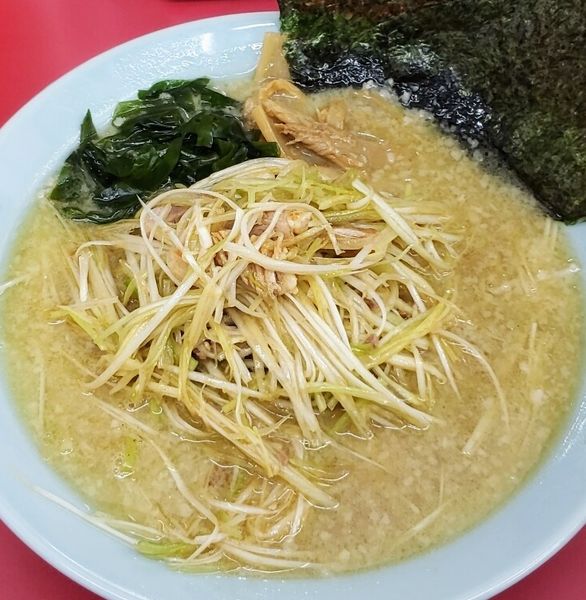 「ネギラーメン ８５０円」@ラーメンショップ 犬塚本店の写真