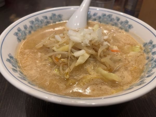 「味噌らーめん」@味噌らーめんと中華 てつまるの写真