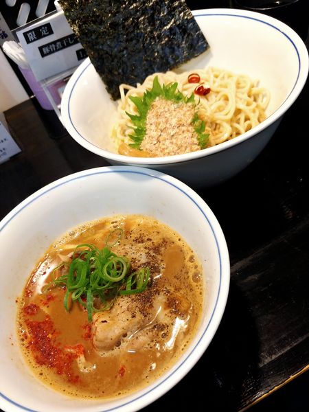 「豚骨煮干しつけ麺」@らぁめん矢 ロックンビリースーパーワンの写真