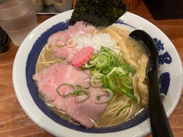 「濃厚煮干しそば固め900円」@濃厚煮干しそば 麺匠 濱星 関内店の写真