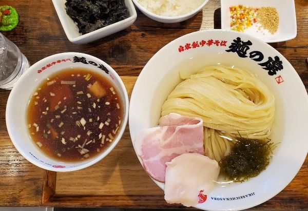「昆布水つけ麺」@自家製中華そば 麺の虜の写真