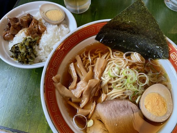 「醤油ラーメンセット［ミニルーロー飯］（1000円）」@紅虎餃子房 人形町店の写真