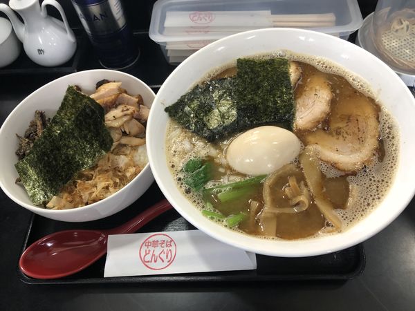 「濃厚中華そば+ねこまんま」@中華そば どんぐりの写真