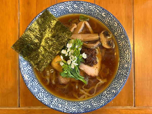 「まどかひろし三ツ星醤油バージョン(限定)」@らーめん森や。の写真