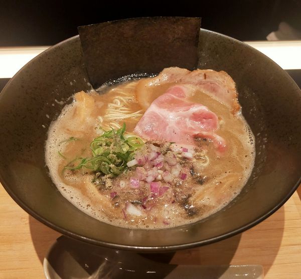 「濃厚魚介豚骨らぁ麺　950円」@麺や SO林の写真