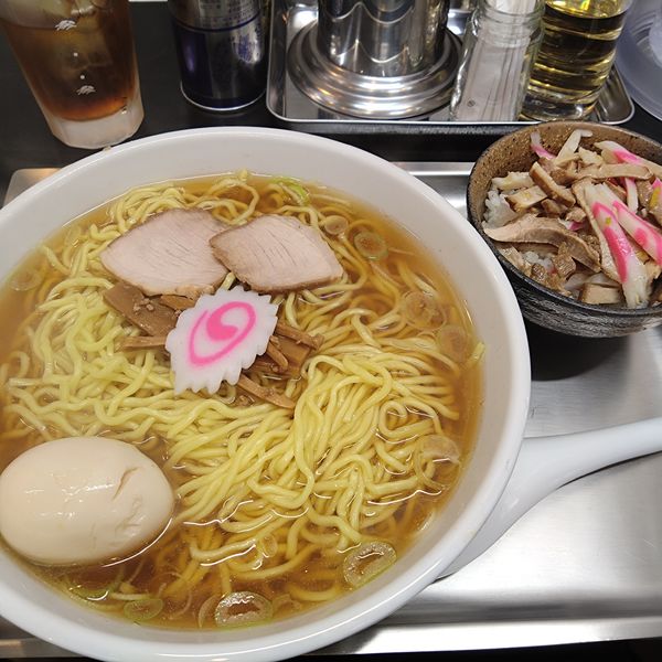 「中華ソバ中盛800円、丼もの300円、ウーロン割300円他」@中華蕎麦 きよしの写真