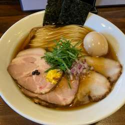 特製醤油らぁ麺