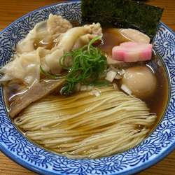 特製醤油ラーメン
