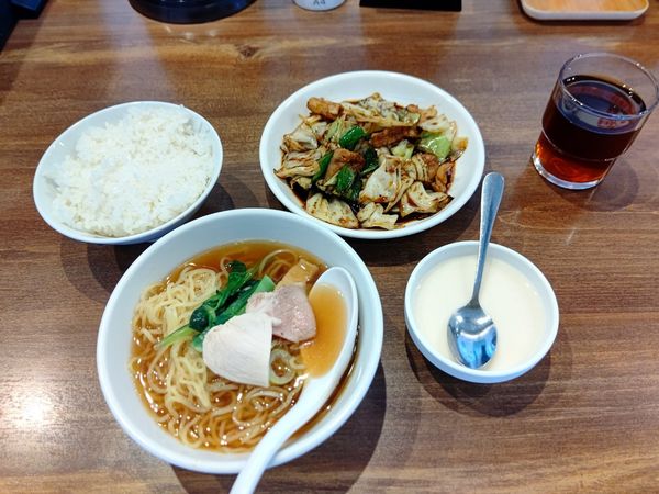 「陳麻家定食(醤油ラーメン＋ホイコーロー)1100円→750円」@陳麻家 高崎駅西口店の写真