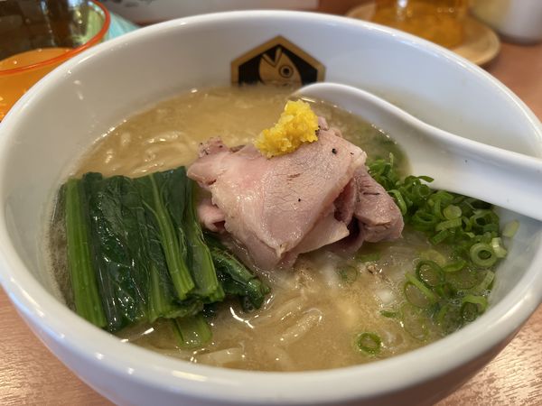 「濃厚真鯛らーめん」@真鯛らーめん 麺魚 新橋店の写真