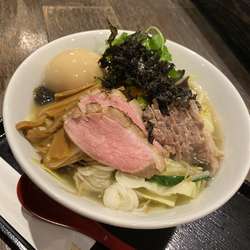 野菜中華そば　卵・親鳥トッピング