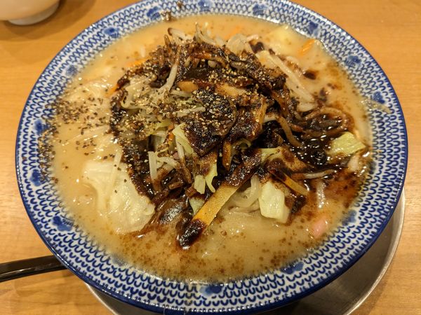 「黒ちゃんぽん」@じげもんちゃんぽん 所沢トコトコスクエア店の写真