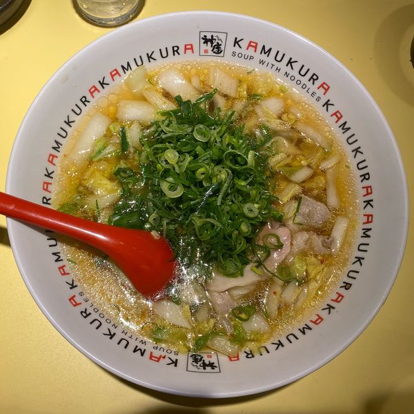 「おいしいラーメン(ネギ)🍜」@どうとんぼり神座 新宿京王モール店の写真