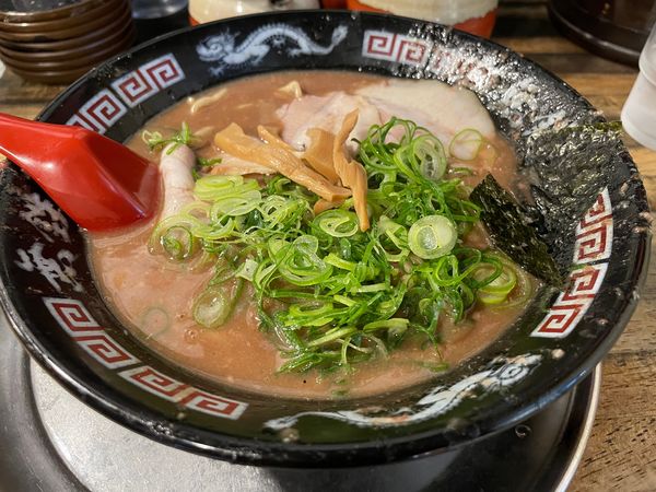 「とんこつラーメン」@無鉄砲 東京中野店の写真