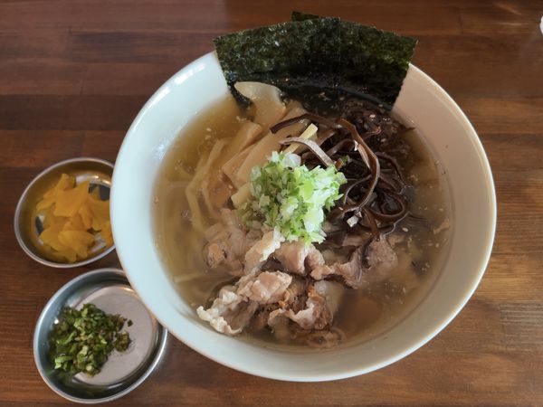 「青豚そば（平打ち麺）」@三文の徳の写真