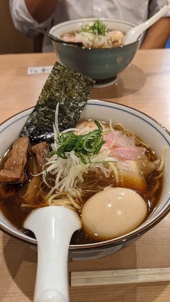 「特製醤油ラーメン」@らぁ麺 くろ渦の写真