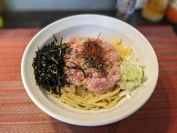「ネギトロ冷やし中華（限定）」@廻麺 鶏千の写真