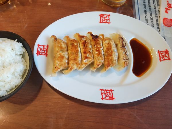 「餃子6個335円」@おおぎやラーメン 沼田インター店の写真