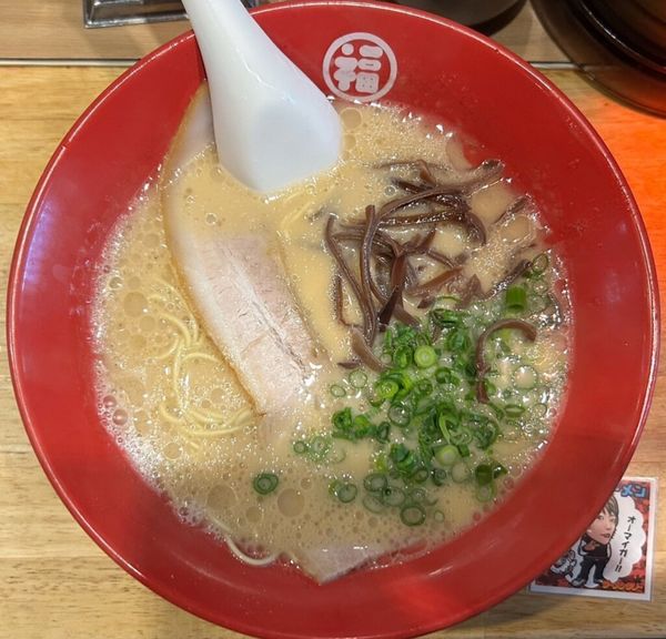 「特製ラーメン」@豚骨らーめん 福の軒 秋葉原店の写真