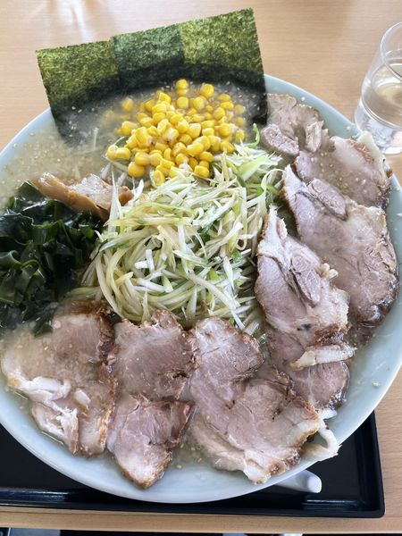 「塩ネギチャーシューメン　大盛り」@ラーメンショップ 北川辺店の写真