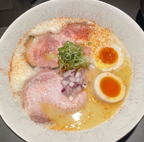 「味玉地鶏白湯らぁ麺」@Ramen Afro Beatsの写真