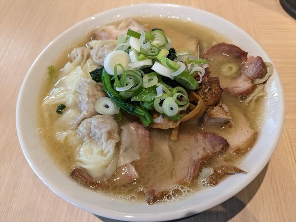 「チャーシューワンタンメン」@桜上水 船越の写真