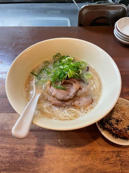 「博多豚骨ラーメン」@幸心堂の写真