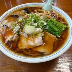 ラーメン大盛り 800円