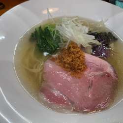 ホタテとチーズの麺道旨塩らーめん