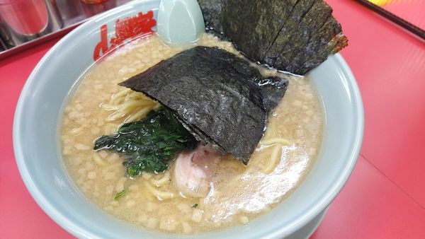 「醤油ラーメン　海苔トッピング」@山岡家 松本店の写真