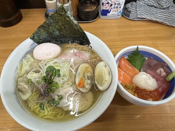 「【3周年限定】すだれ貝と川俣シャモ出汁ラーメン」@中華そば 半ざわの写真