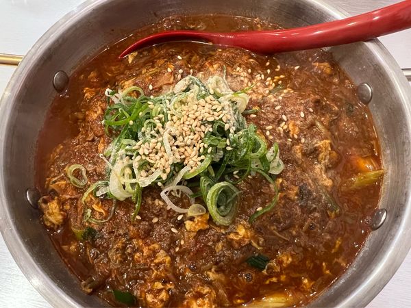 「ユッケジャン麺」@韓韓麺 竹ノ塚店の写真