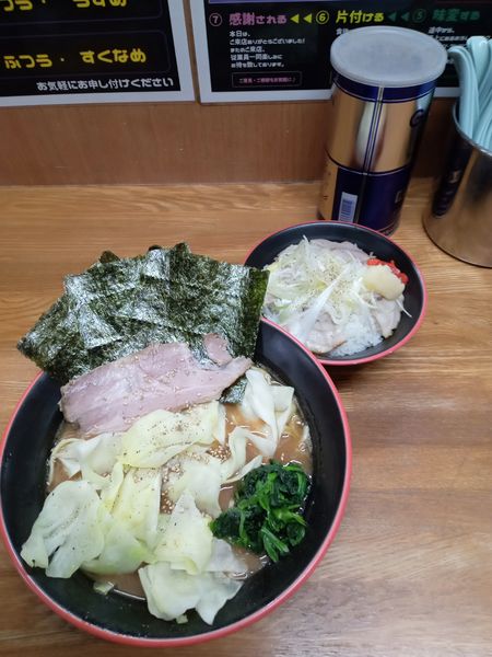 「ラーメン並¥780キャ別¥100塩ネギ丼Ｃ¥50」@麺家 紫極の写真