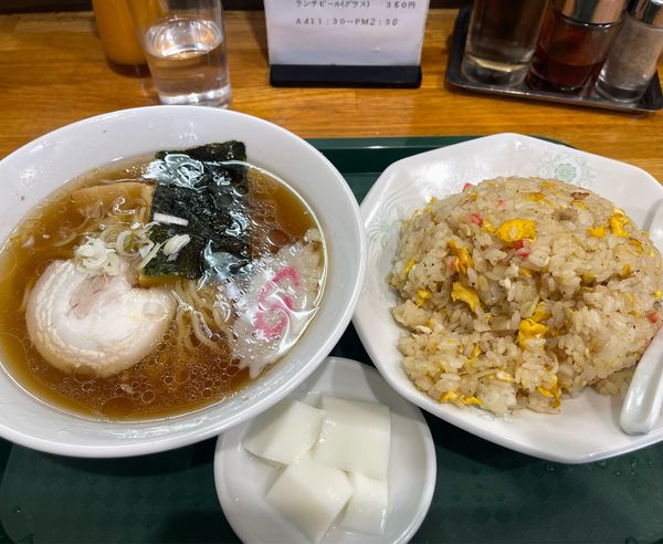 「チャーハン半ラーメンセット」@中華 萬来軒の写真