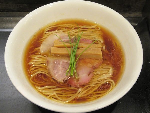 「鶏そば（1,050円）」@らぁ麺 やまぐちの写真