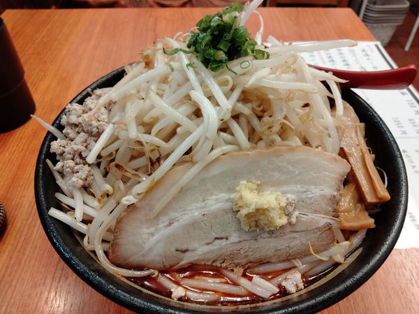 「スタミナ味噌ガッツ＋もやし」@らーめん 味噌ガッツ お花茶屋店の写真