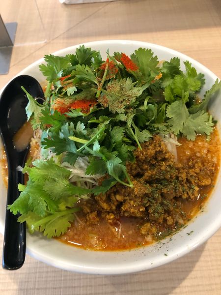 「スパイスらー麺　900円」@らー麺 だるまの写真