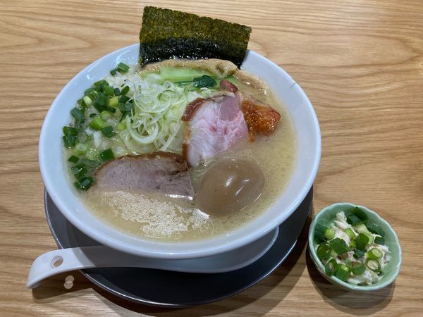 「荒炊き鯛潮らーめん（限定）・味玉」@和風ピンポン竹末の写真