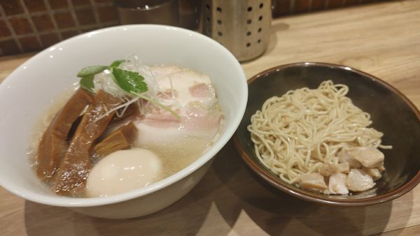 「特製塩らぁめん・替玉 ¥1,220」@鶏そば 一文の写真