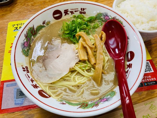 「ラーメン(こってり)＋ライス」@天下一品 仙台バイパス店の写真